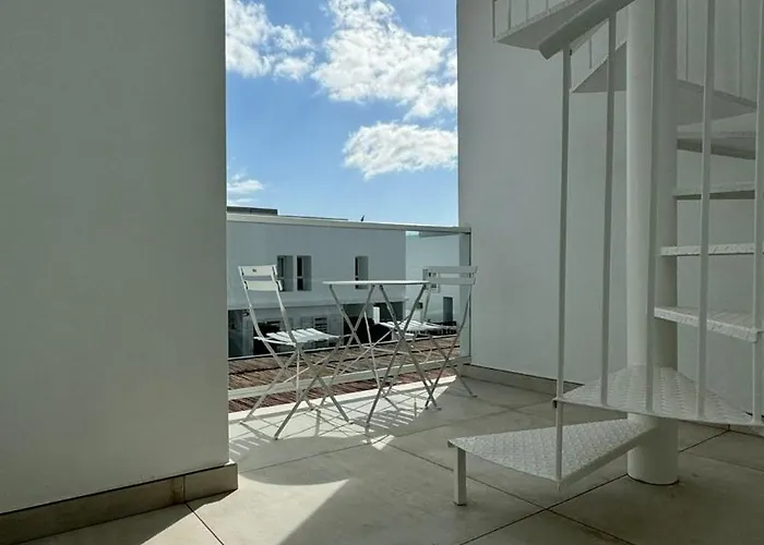 Serena Homes By Livvo *