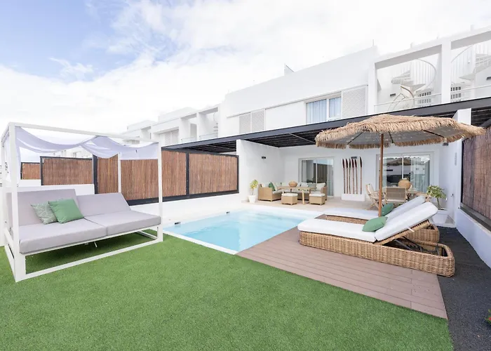 Villa Serena Homes By Livvo *