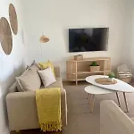 빌라 Serena Homes By Livvo