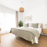 Serena Homes By Livvo 빌라 *