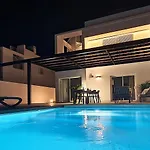 Serena Homes By Livvo
