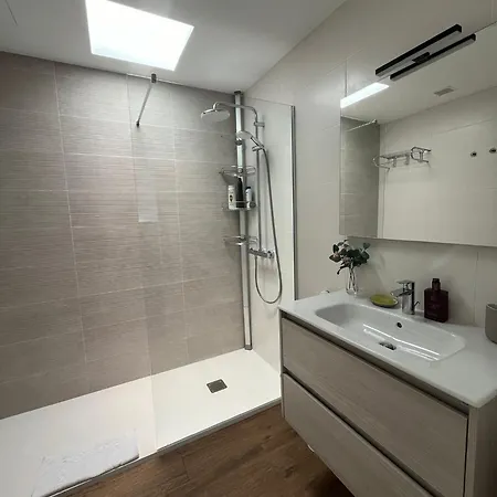 Serena Homes By Livvo Vila *