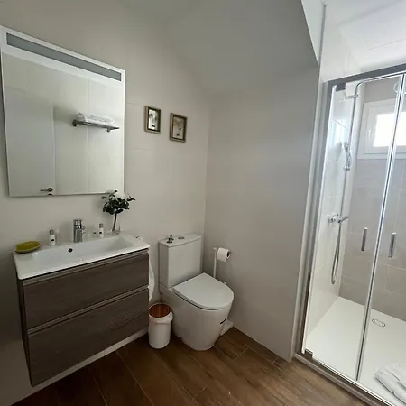 Serena Homes By Livvo