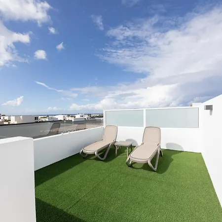 Serena Homes By Livvo *