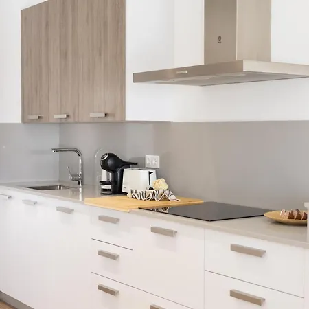 Serena Homes By Livvo