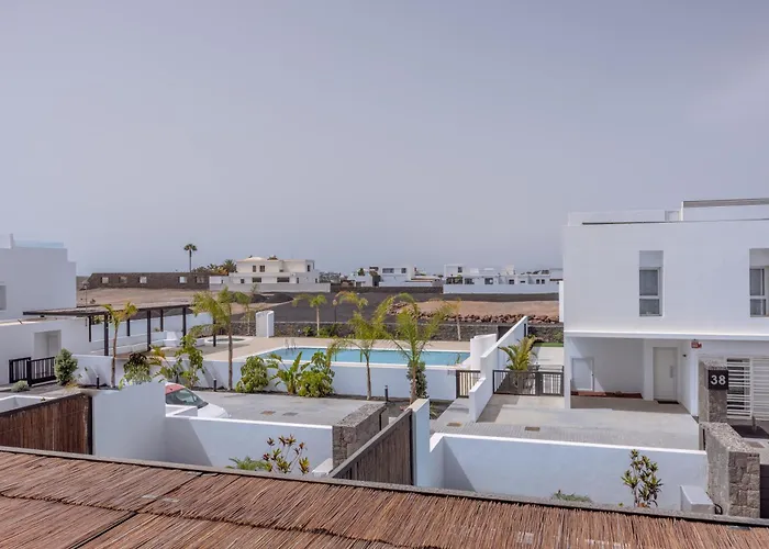 Serena Homes By Livvo Playa Blanca (Lanzarote)