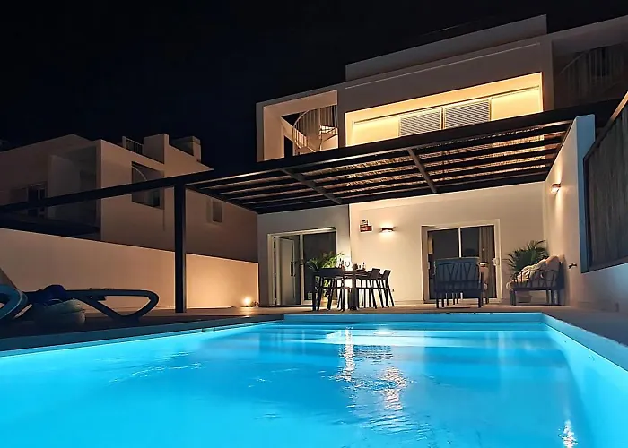 Serena Homes By Livvo