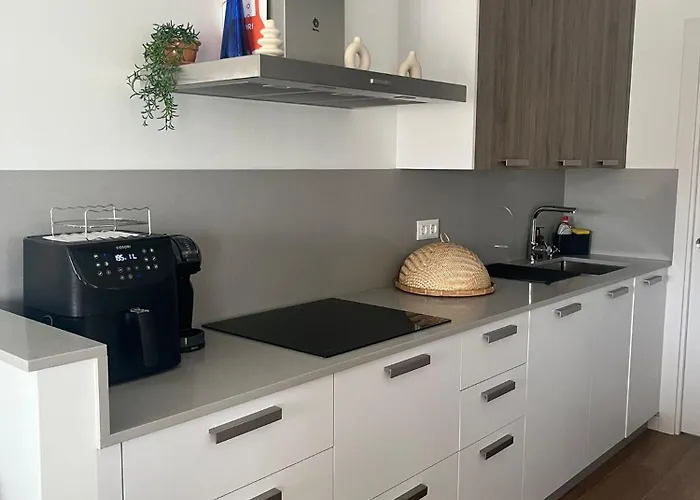 Vila Serena Homes By Livvo *