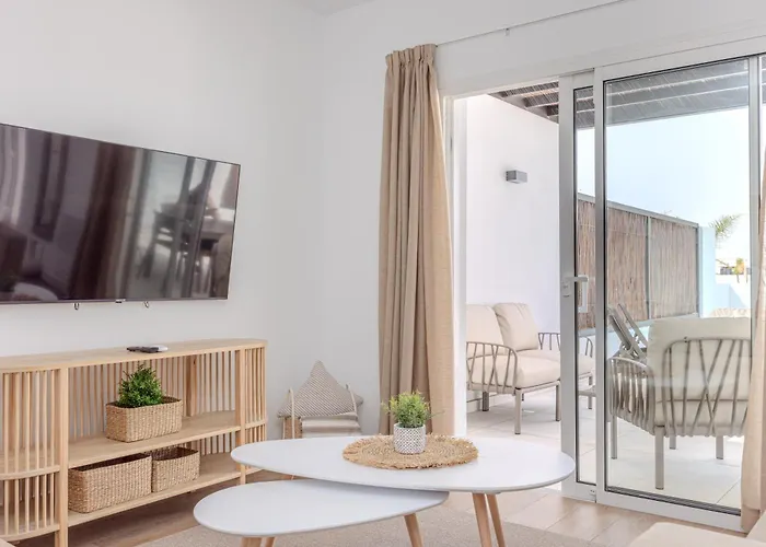 Vila Serena Homes By Livvo *