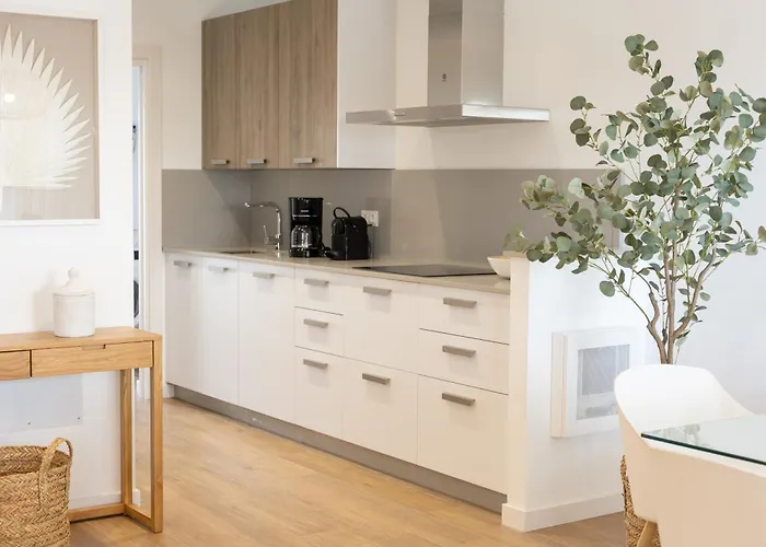 Serena Homes By Livvo *