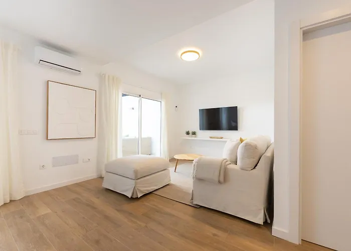 Serena Homes By Livvo Vila *