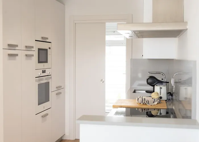 Serena Homes By Livvo Vila *